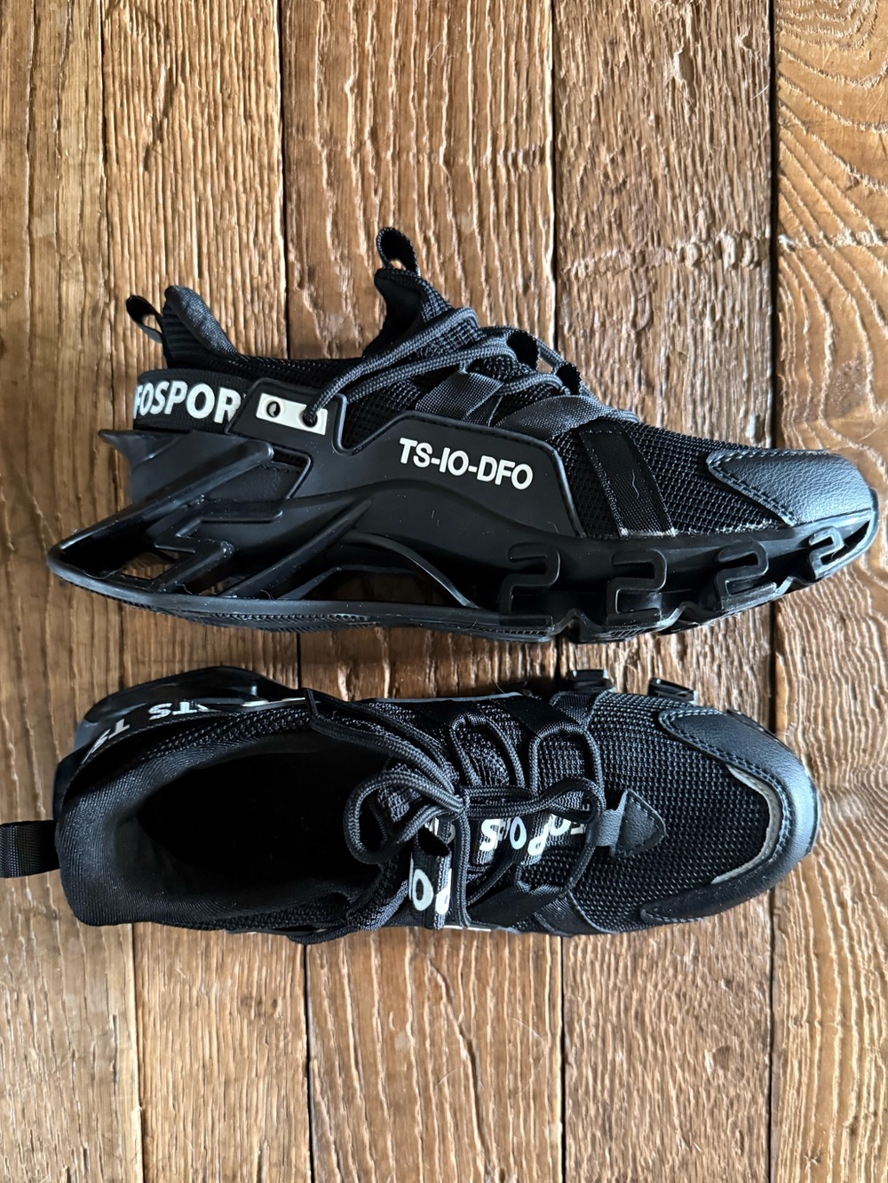 Black Men’s Athletic Sneakers
